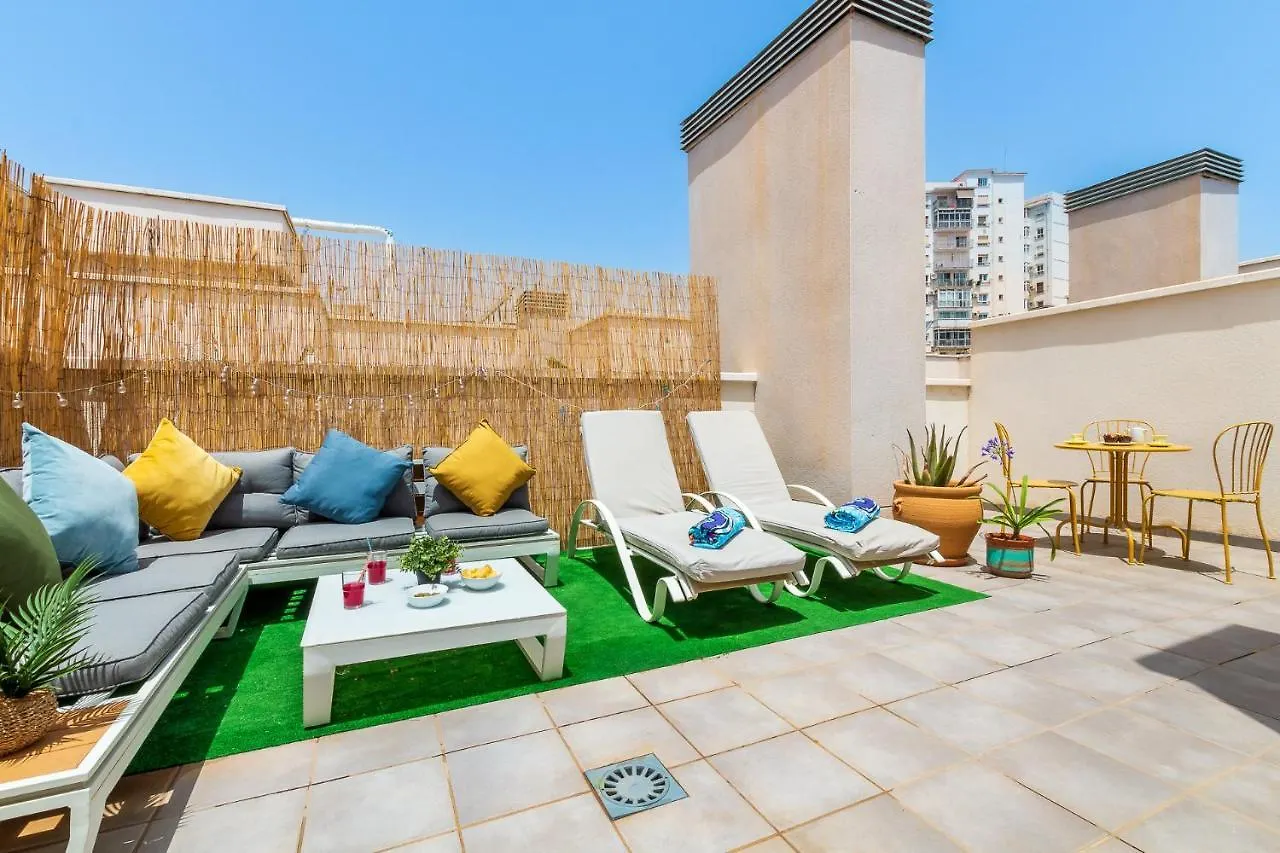 -Malagasunapts-City Centre Terrace Pool Parking Malaga