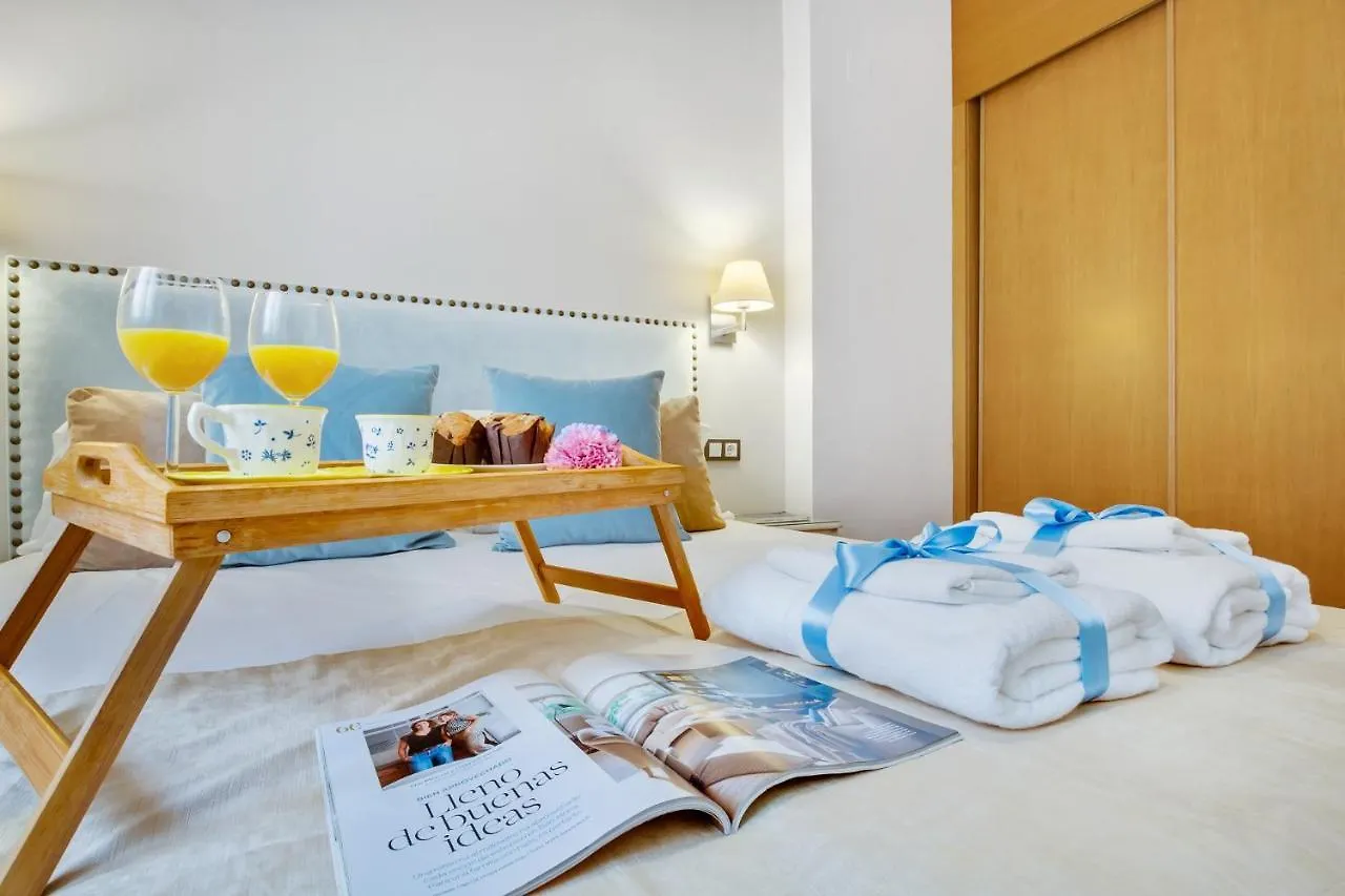 -Malagasunapts-City Centre Terrace Pool Parking