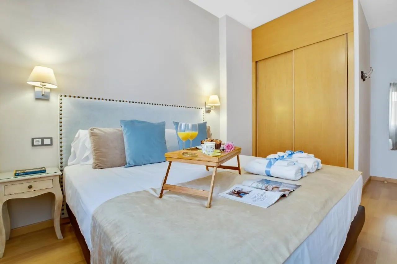 -Malagasunapts-City Centre Terrace Pool Parking Испания