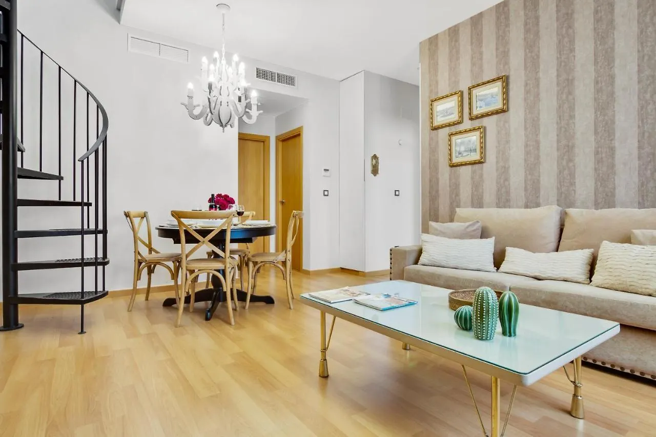 Apartment -Malagasunapts-City Centre Terrace Pool Parking